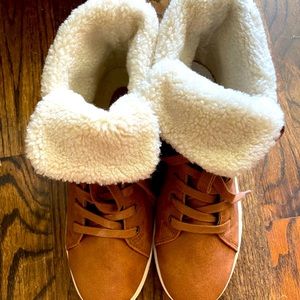 Womens 8.5 brown winter boots